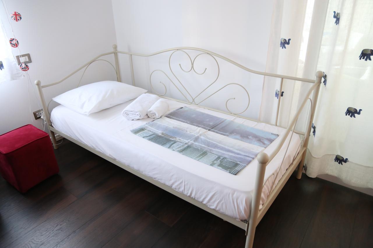 Big Ben Luxury Bllok Apartamento Tirana
