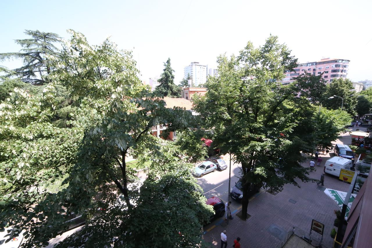 Big Ben Luxury Bllok Tirana
